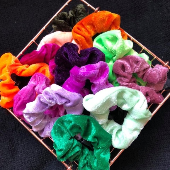 Scrunchies - Picture 3 of 4